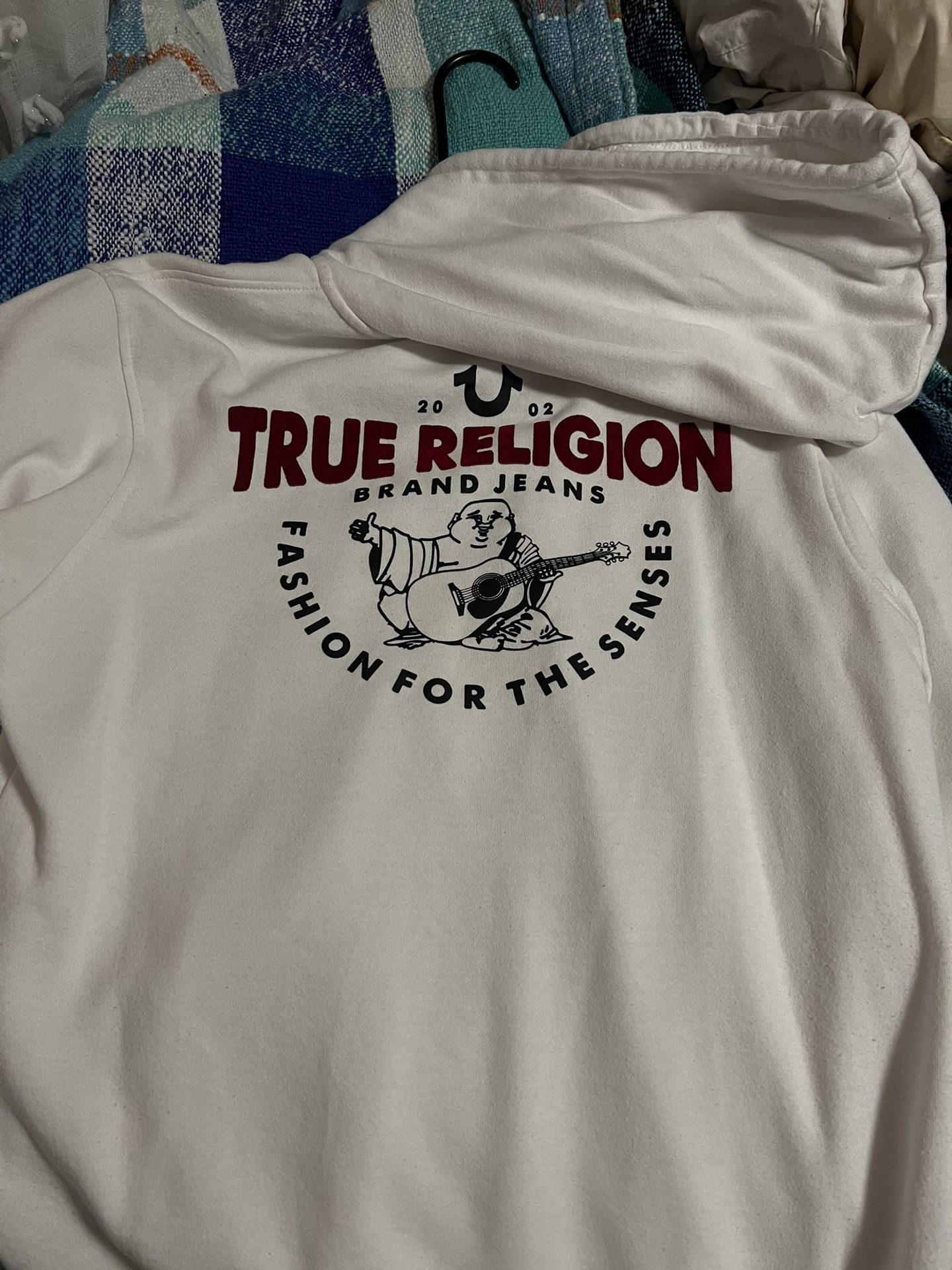 TR zip up size M