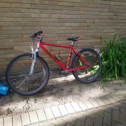 Mountain Bike TREK 8300