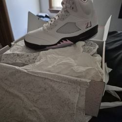 Retro 5s Men's Size 9.5