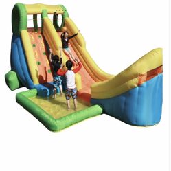 New In Box 📦(Huge) Splash into summer with the Inflatable Half Pipe water slide by Sportspower! Kids can try to score a basketball shot as they slide