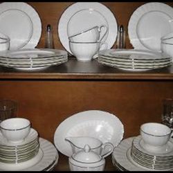 Formal Dinnerware