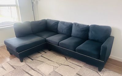 Sectional Sofa with Chaise – Used