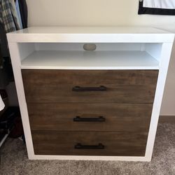 3 Drawer Dresser