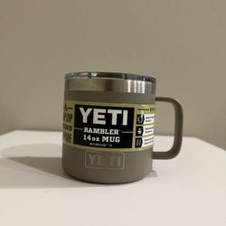 YETI 14 oz Mug with Lid – Excellent Condition