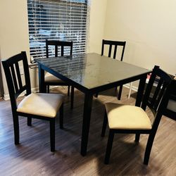 Traditional Dining Set, Black/Beige