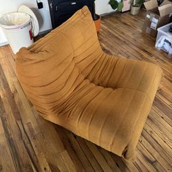 Togo style lounge chair orange