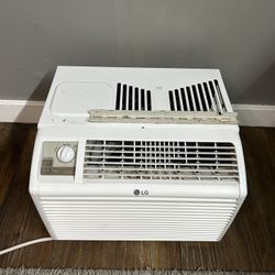 LG Air Conditioner 