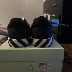Off white low vulc sneaker