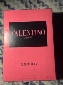 Valentino Born in Roma Donna