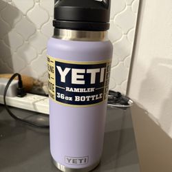 Yeti 36 oz Rambler Bottle