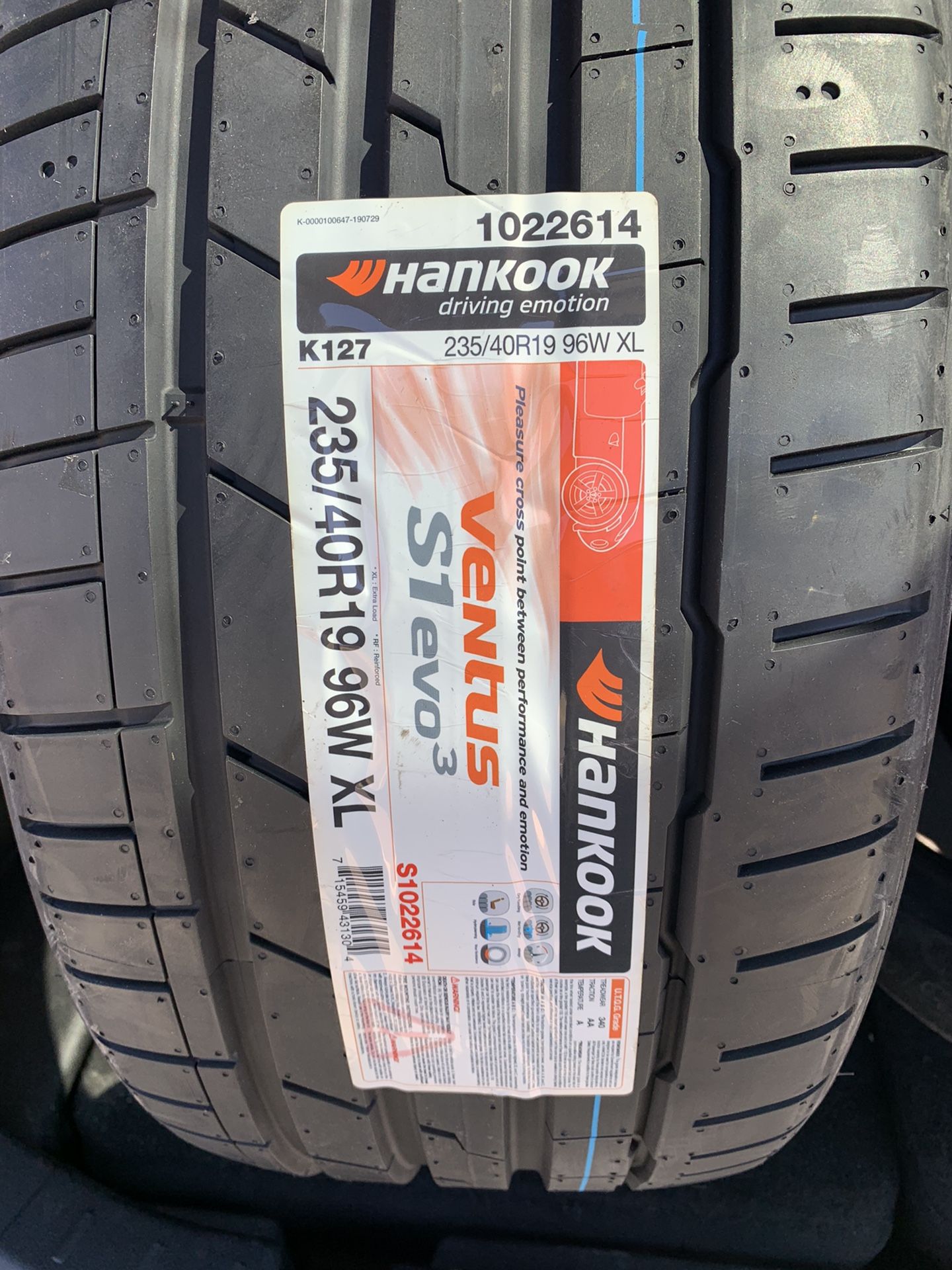 235/40/19 Hankook VENTUS S1 EVO3