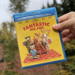 FANTASTIC MR. FOX (BluRay, Like New)