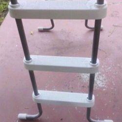 Pool Ladder Above Ground 4’ Tall