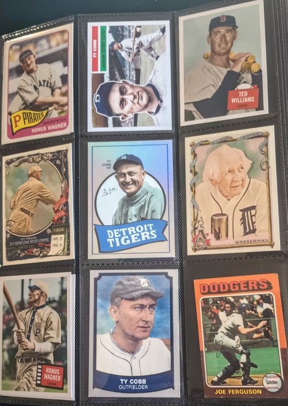 Baseball Cards Lot