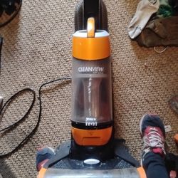 Bissell Cleanview Vacume
