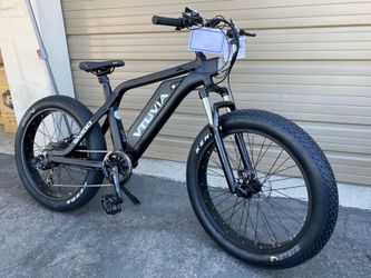 VTUVIA SN100 - Fat Tire Aluminum 26" Electric Bike In Black - Brand New