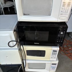 Microwaves for sale 20$ each