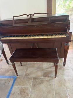Antique Mahogany Spinet Piano w/ Matching Bench – Must Pick Up