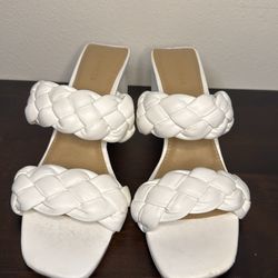 Braided Double Band Block Heel Sandals size 9
