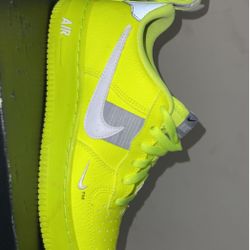 Overbranding Air Force 1 Low 