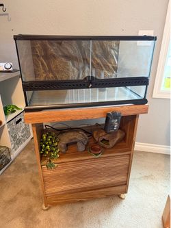 Eco-Terra Reptile Terrarium & Wood Stand