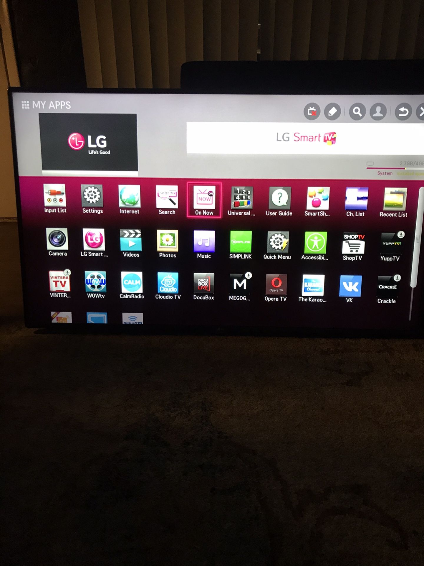 Smart LG TV 55” inch