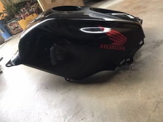 Honda CBR600RR 04-05 Tank Cover Plastic