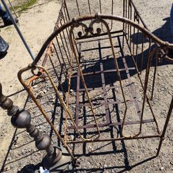 Cast iron Baby Crib