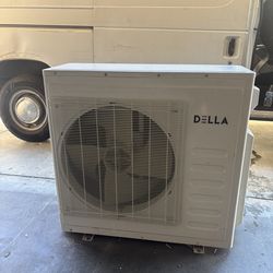 Della 3 ton mini split