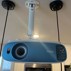 BenQ TK800M 4K HDR - mount, remote included - 