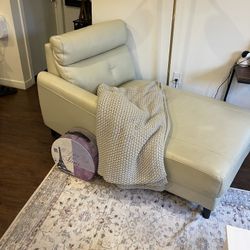 Sofa Recliner Pearl White Color
