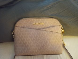 Micheal Kors Crossbody 