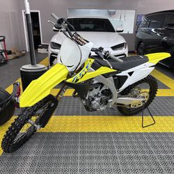 2024 Suzuki RM-Z250M4