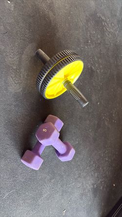 5lb Dumbbells and ab roller
