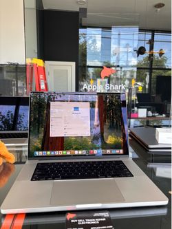 MacBook Pro 16” M2 Pro Chip 32GB Ram 512SSD ! 90 Day warranty! We offer financing.