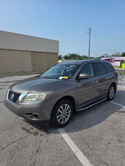 2014 Nissan Pathfinder