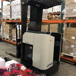 Forklift electric Reach 