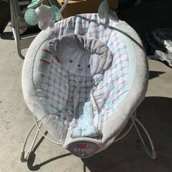 fisher price snug a monkey bouncer Great Condition