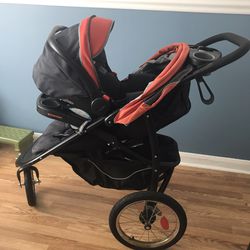 Graco Fast Action Jogger click connect