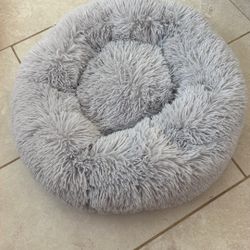 Dog Donut Faux Dog Bed 