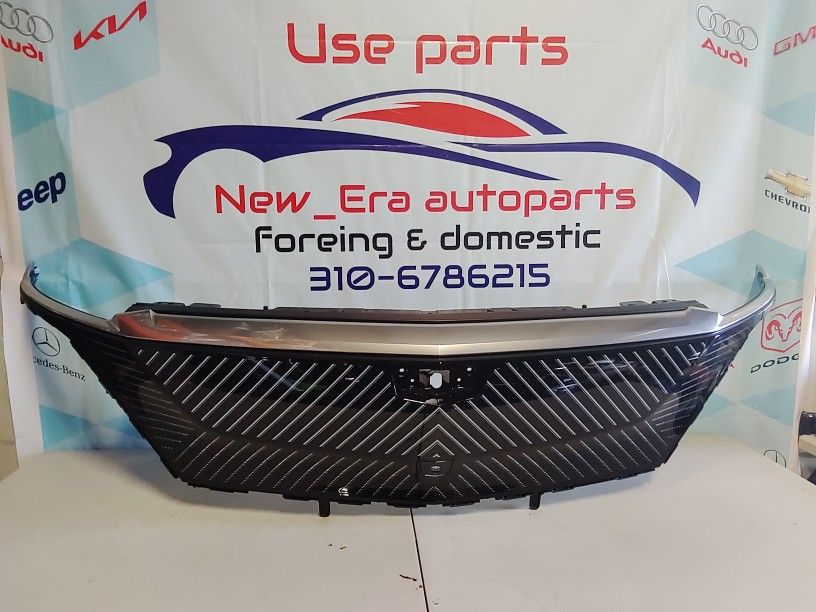 2023 CADILLAC LYBRIQ LUXURY FRONT GRILLE W/CAMERA HOLE 2025