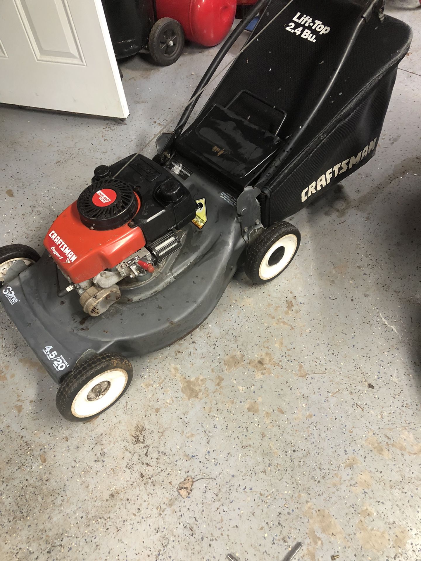 Craftsman Eager-1 4.5hp Mower w/20” Cutting Deck. New Carburetor and Serviced. You Must Pickup