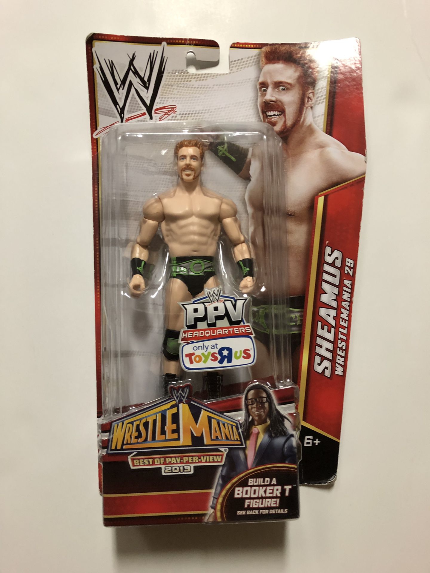 WWE TOYS R US EXCLUSIVE Sheamus Action Figure