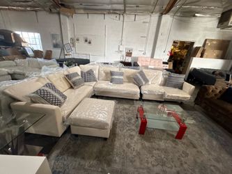Couch new