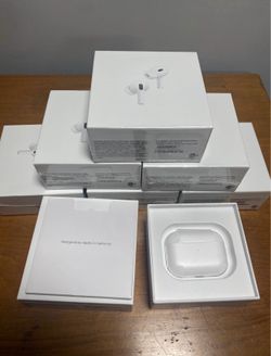 Apple AirPods 4th Generation