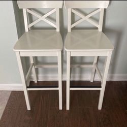 Bar stool
