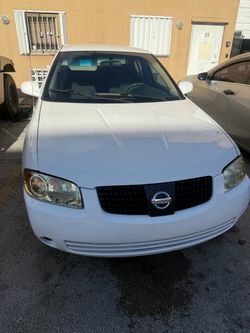 2005 white nissan sentra