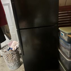 Kenmore Refrigerator 