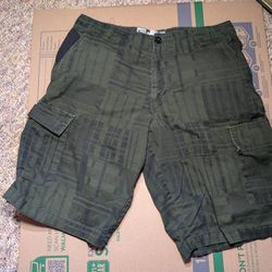 Hot Topic Social Collision Green Black Shorts Size 32 Checkered