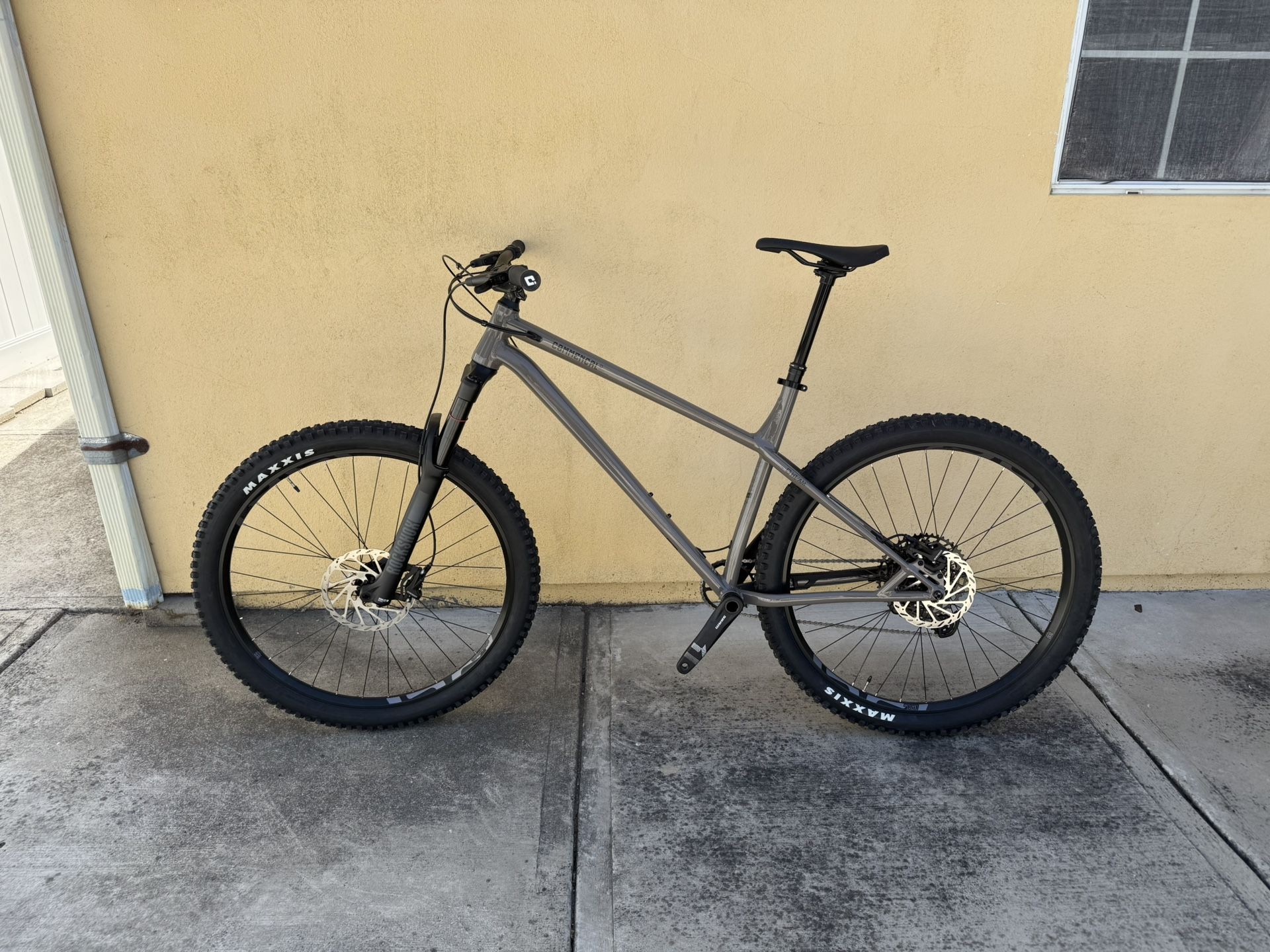 2024 Commencal Meta HT AM Hardtail Mountain Bike (Size XL)